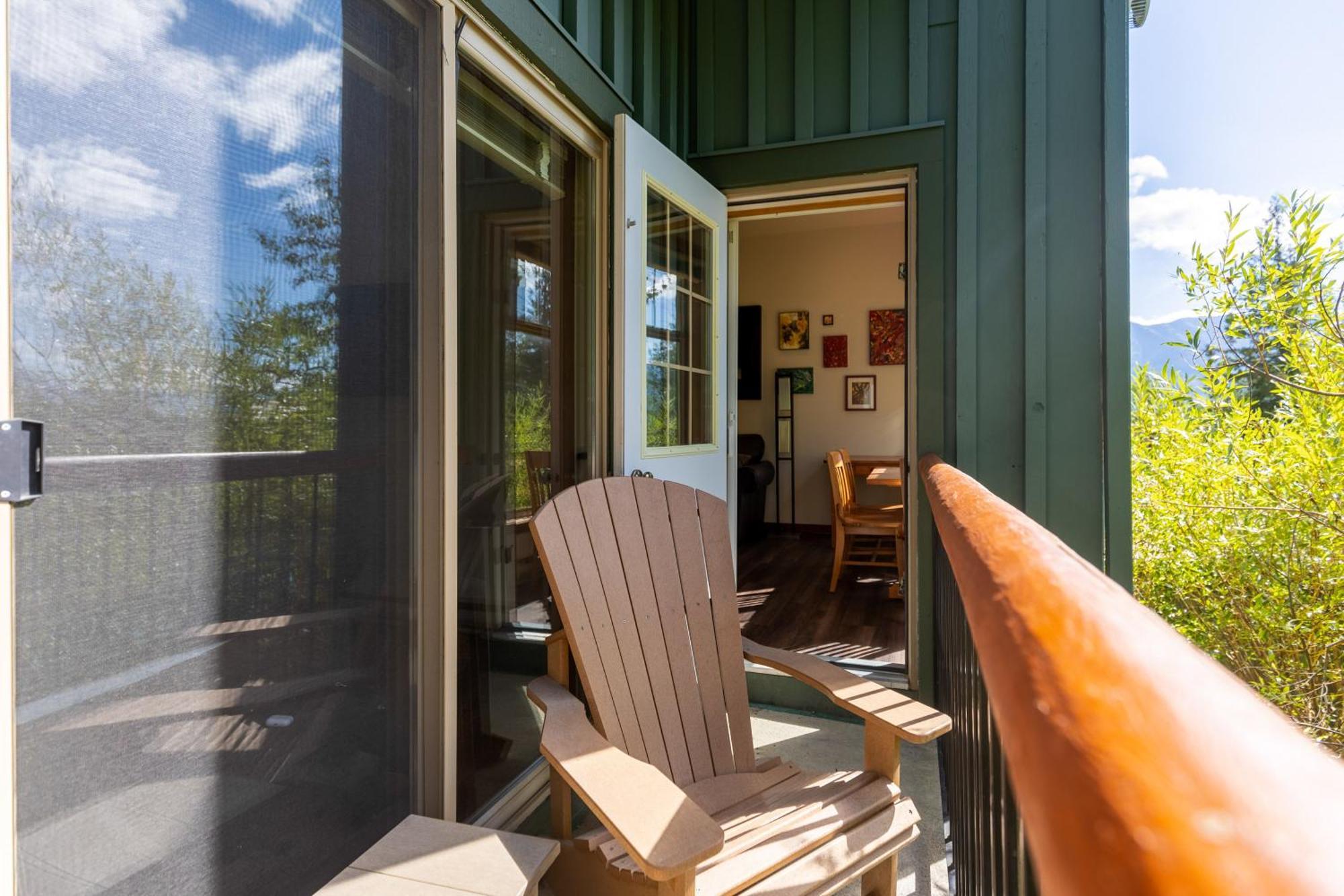 Snow Creek Lodge By Fernie Central Reservations Bagian luar foto